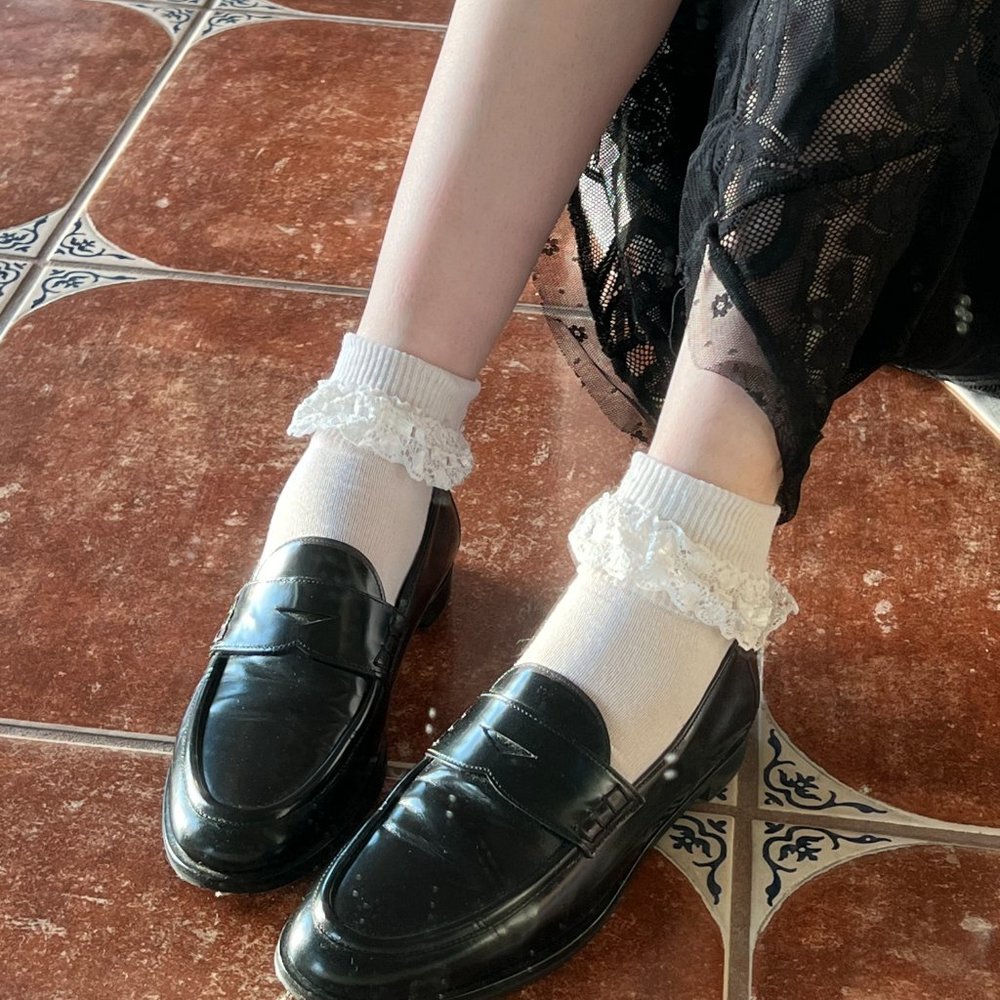 Black Burberry Patent Leather Loafers 35 (US 5)